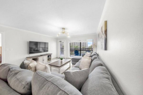 Amazing Saida beachfront 2 steps from amenities